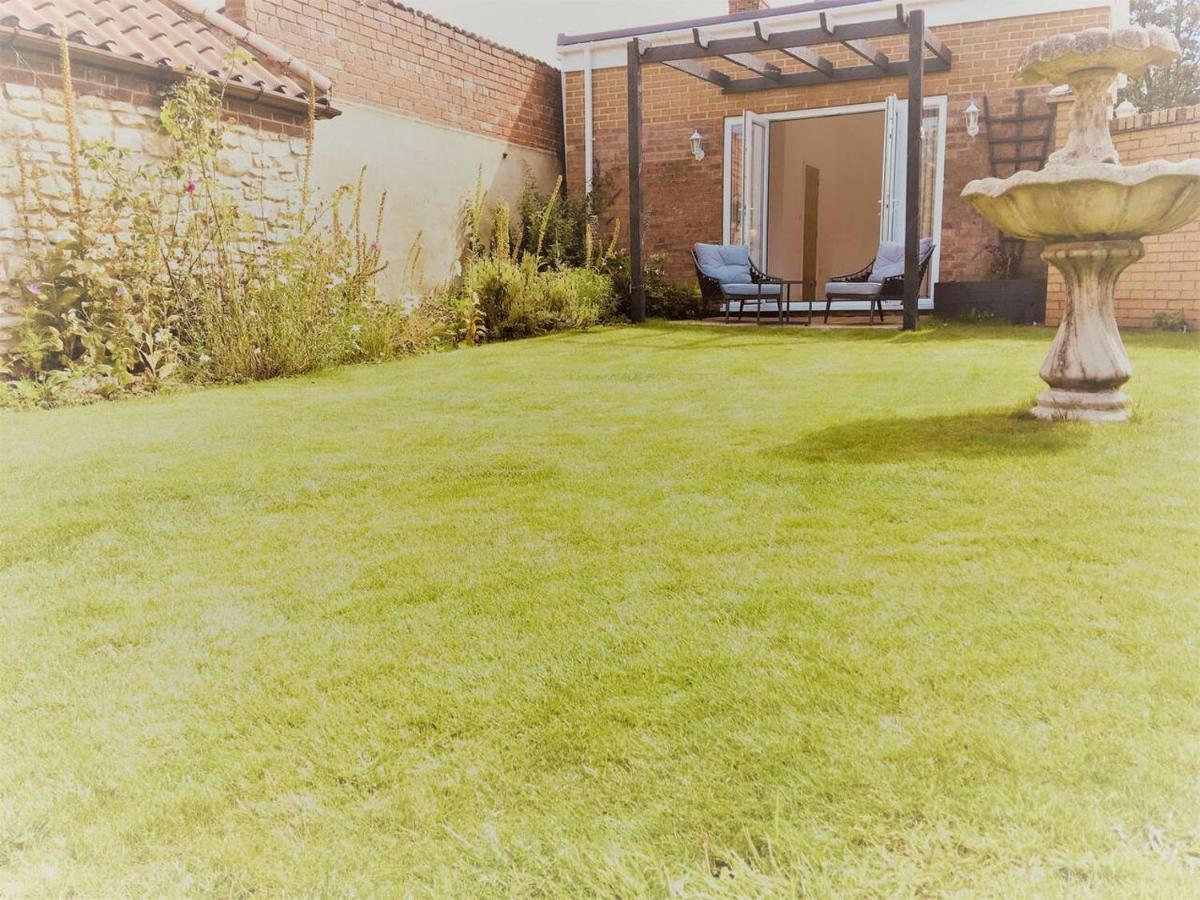 Garden Room Kirton in Lindsey Esterno foto